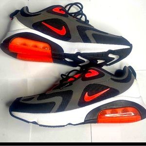 Airmax 200 thunder grey/ hot punch